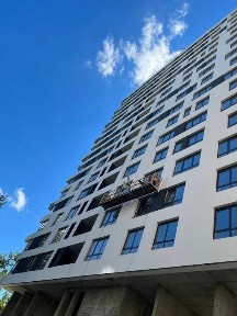 Продаж 2 кім. кв. 82 м. кв. вул. Замарстинівська 123000 $