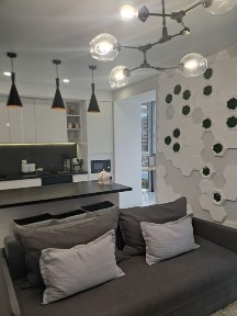 Продається велика 1 кім. студія р-н Новий світсвіт