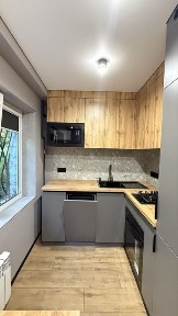 Київ, Подільський, вулиця Володимира Сальського 25