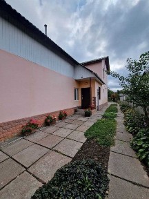 Частина будинку 129м2, вул. Довга, 10 соток