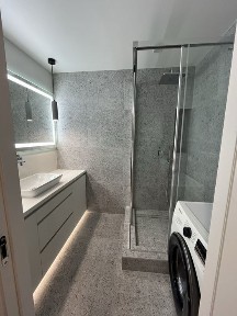 Продам 2- х кімнатну квартиру по вул. Незалежності