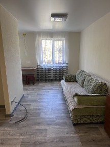 Продам 3-кімнатну квартиру в м. Лозова Харківської області