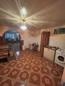 Квартира Закарпатська обл. м. Виноградів вул. Івана Франка 133