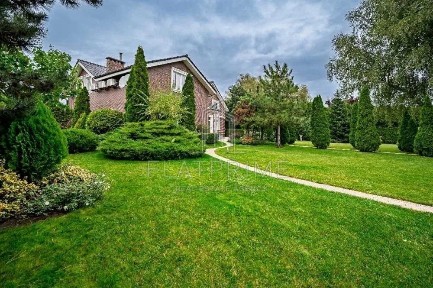 Киев, 1-я Озерная ул.