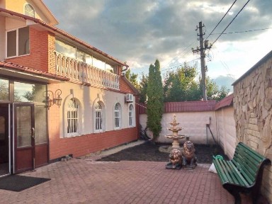 Оренда будинку 150 м², 4-а Абрикосова вул.