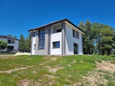 Продаж будинок 128.8 м. кв. земельна ділянка 8.01 сот. с. Хітар