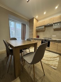 Оренда новобудови в центрі