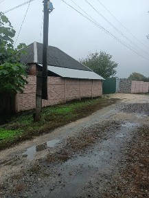 Продається приватизований будинок в селі