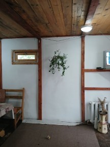 Оренда будинку в двох рівнях. 2-кімнатна + кухня студія.