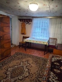 Оренда кім-ти в частині будинку без власника для військових 6500 і все