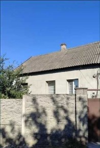 Теплый уютный дом возле СШ 10