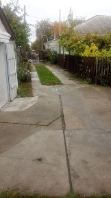 Продаж будинку.