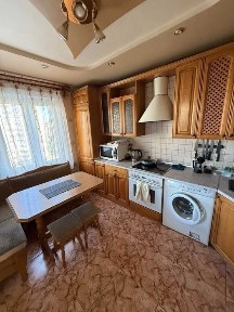 Сдам 1 кімнату в 3-кімнатній квартирі м. Харьківська