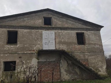 Продам нежитлову будівлю