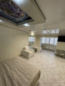 Затишна квартирка на березі Дніпра