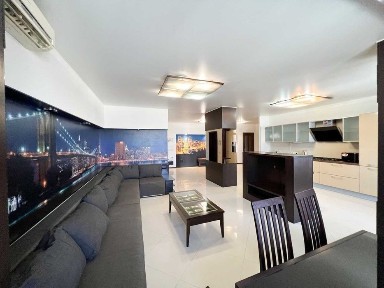 ЛЮКС 3-кімнатна квартира біля метро Лівобережна, подобово МВЦ