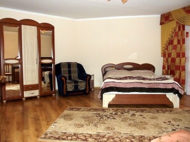 Львовская обл., г. Трускавец, Владимира Ивасюка ул., 1