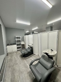 Оренда кабінетів • Центр • Місце для перукарів