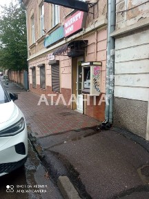 Комерційне приміщення вул. Л. Кобилиці