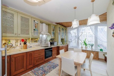 Продаж! Квартира 130 м2, Микільсько Слобідська, Русанівська гавань