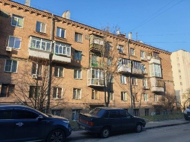 Продаю 2 комнатную Сталинку без % Кустанайская 7 м Демеевская