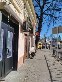 Приміщення, вул. Героїв Майдану, фасад