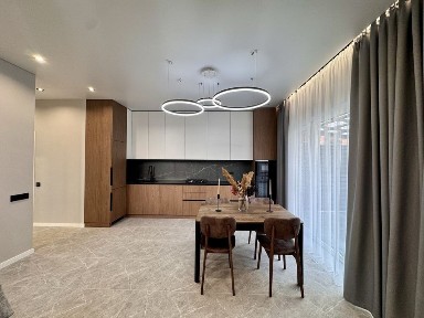 Готовий дуплекс 98 м2, 1,7 сотки-ремонт, меблі, навіс, охорона!