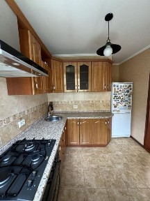 Продам затишну двокімнатну квартиру