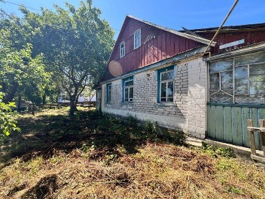 Продаж будинку в Пулинах