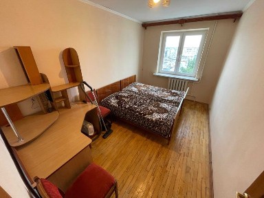 Продам 2 кімнатну квартиру 50 кв. м. м. Новояворівськ!