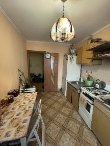 Продаж 3-кімнатної квартири в центрі Калуша