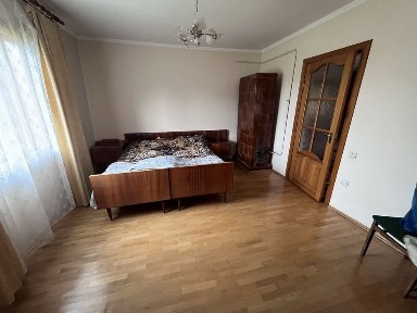 Будинок в селі Колбаєвичі