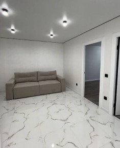 Продається 2 кімнатна квартира по вул. Київська