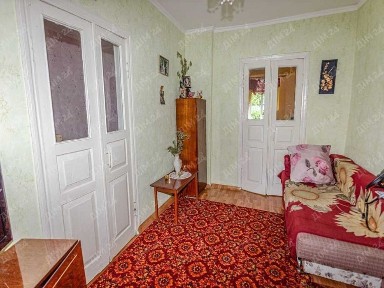 Окремий будинок в місті Карлівка