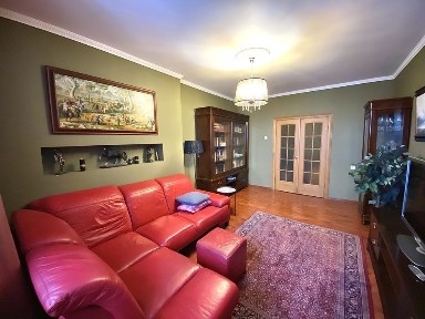 Київ, Святошинський, вулиця Миколи Ушакова 34А