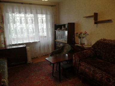 Київ, Оболонський, вулиця Приозерна 12