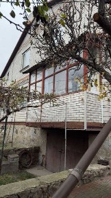 Продається будинок в р-ні університету