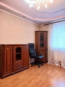 Укомплектована частина будинку з ремонтом в центрі міста