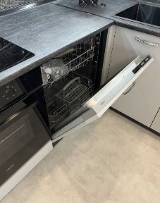 Сдам Фасадне приміщення! Чудова локація.