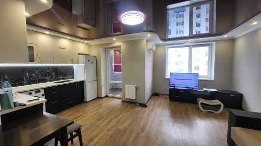 Здається в оренду 1 кімнатна студія на Митниці в новому домі