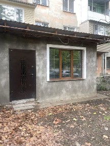 Продажа 3-х комн. квартиры 107 м. кв. 1-ый эт. улица И. Франко, 9-ая школа