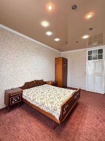 Здам в оренду простору 3-кімнатну квартиру для родини