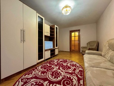 ApartPoltava3-кімн квартира ЦЕНТР, подобово, СВІТЛО завжди, ПРРО