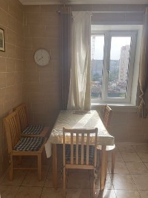 Продам 4-х кімнатну квартиру в Центрі