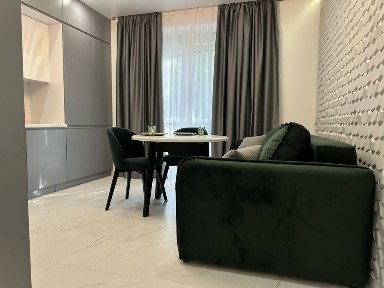 Крихівці, Довженка 31В