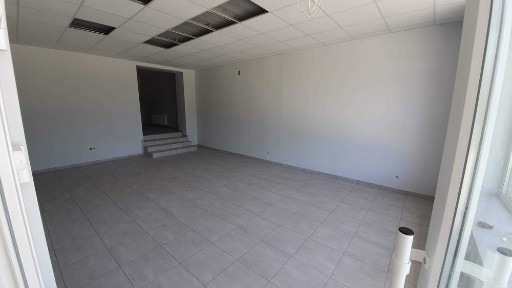 Нетішин оренда приміщення 65 м. кв. фасад навпроти Сільпо