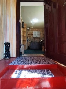 Продам в Валках часть дома в статусе квартиры