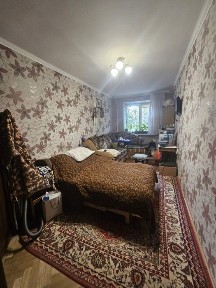 Продаж 2 кім. квартири по вул. Рівненська