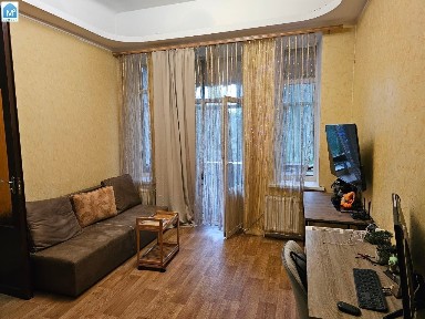 Продажа 2-комнатной квартиры 41 м², Шмидта ул., 9