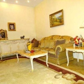 сдам большую современную 3-к. квартиру Печерск метро Арсенальная 3 мин